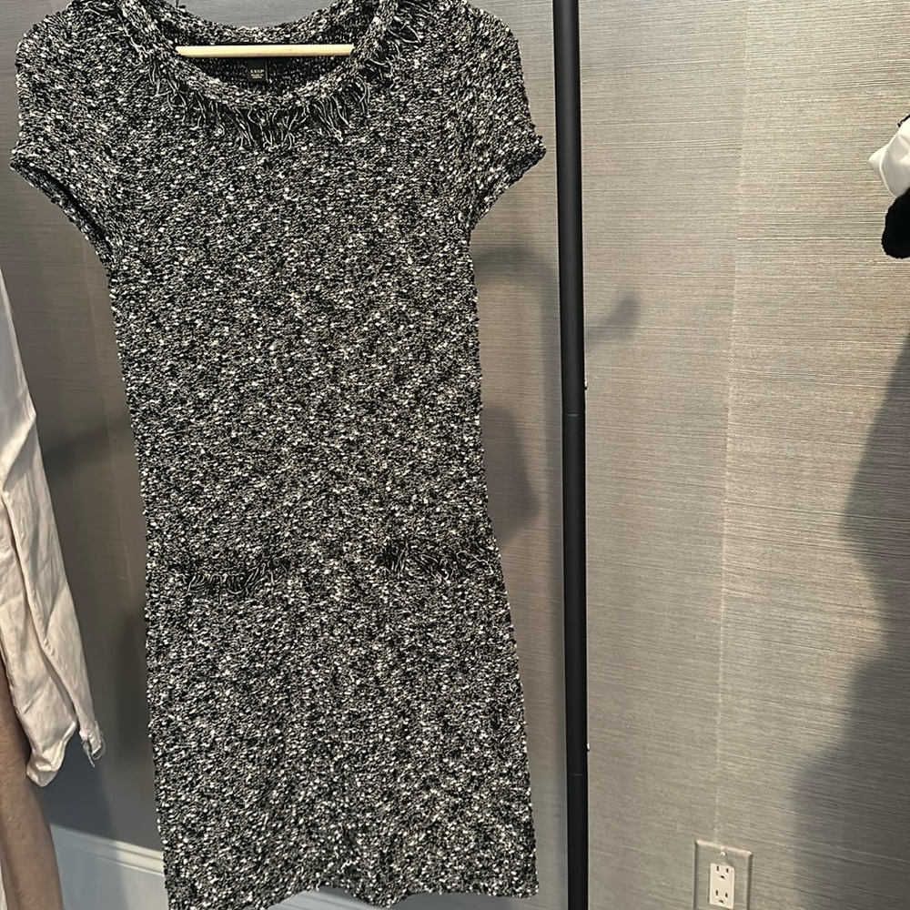 Ann Taylor Petite frayed neck dress. XXS Petite.